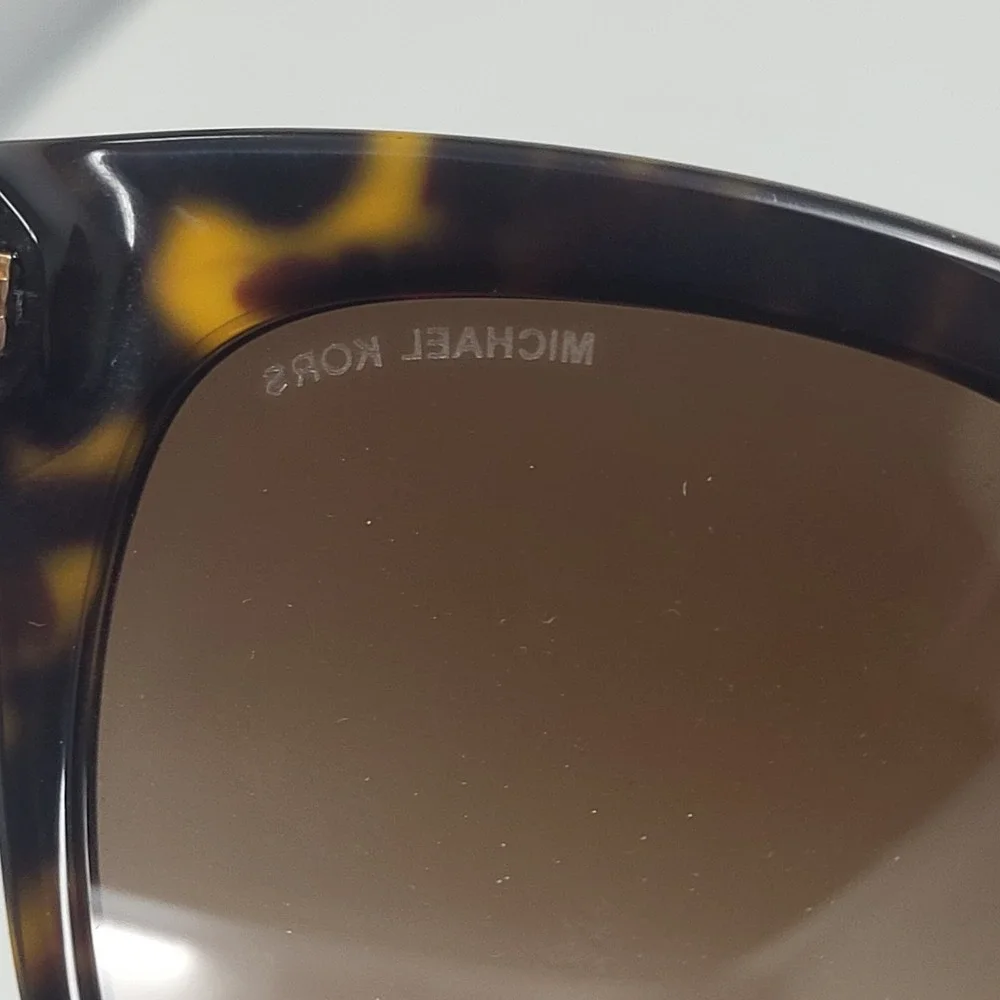 Michael‎ KORs Paloma 1 Brown Cat Eye Sunglasses Women MK2090 Michael Kors MK2090 Paloma I‎ Black/Gold Frame 55/18/140 3N  main image 4